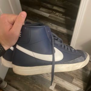 Men’s 11.5 Nike Men’s Blazer